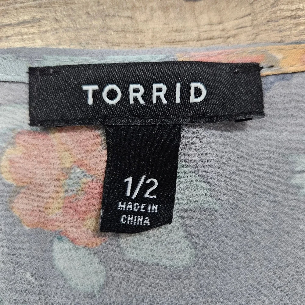 Torrid Womens Grey Floral‎ Chiffon Kimono Cardigan Open Front Wrap Size 1X/2X